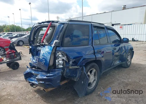 2005 Chevrolet Trailblazer Ls из США, поврежденный, VIN 1GNDS13S752217756